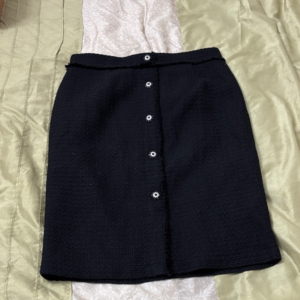 H&M Elegant Black Pencil Skirt with Button Accents